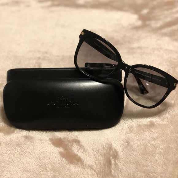 Coach 8103 Alfie Sunglasses